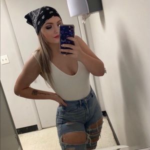 Meet your Posher, Taylor